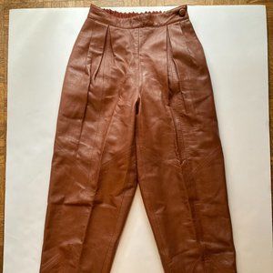 100% Genuine Lamb-Leather Pants, Carmel color. Size (4)